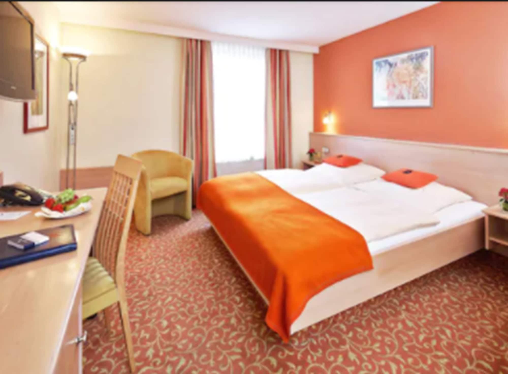 Adria Hotel