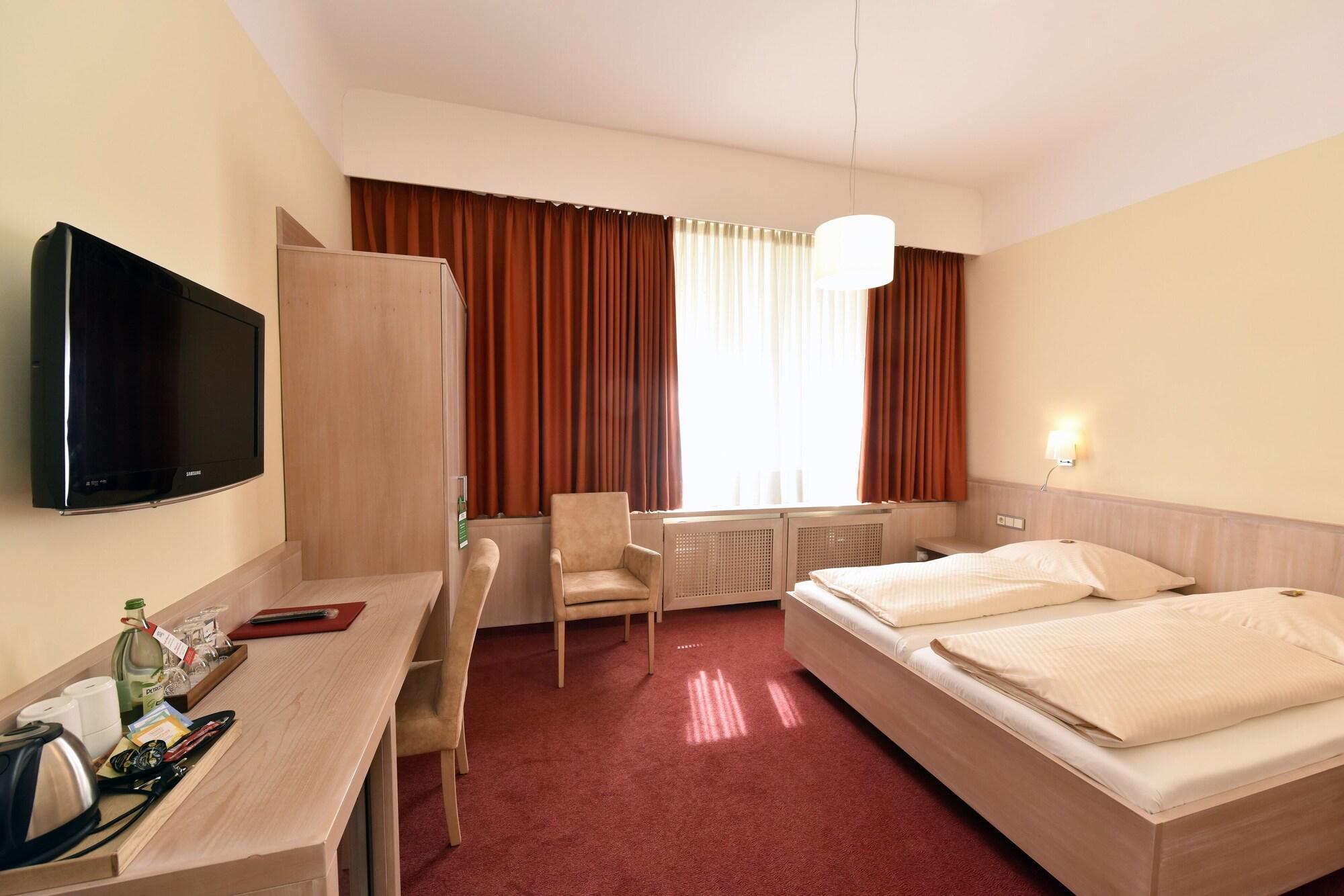 Hotel Adria 3*