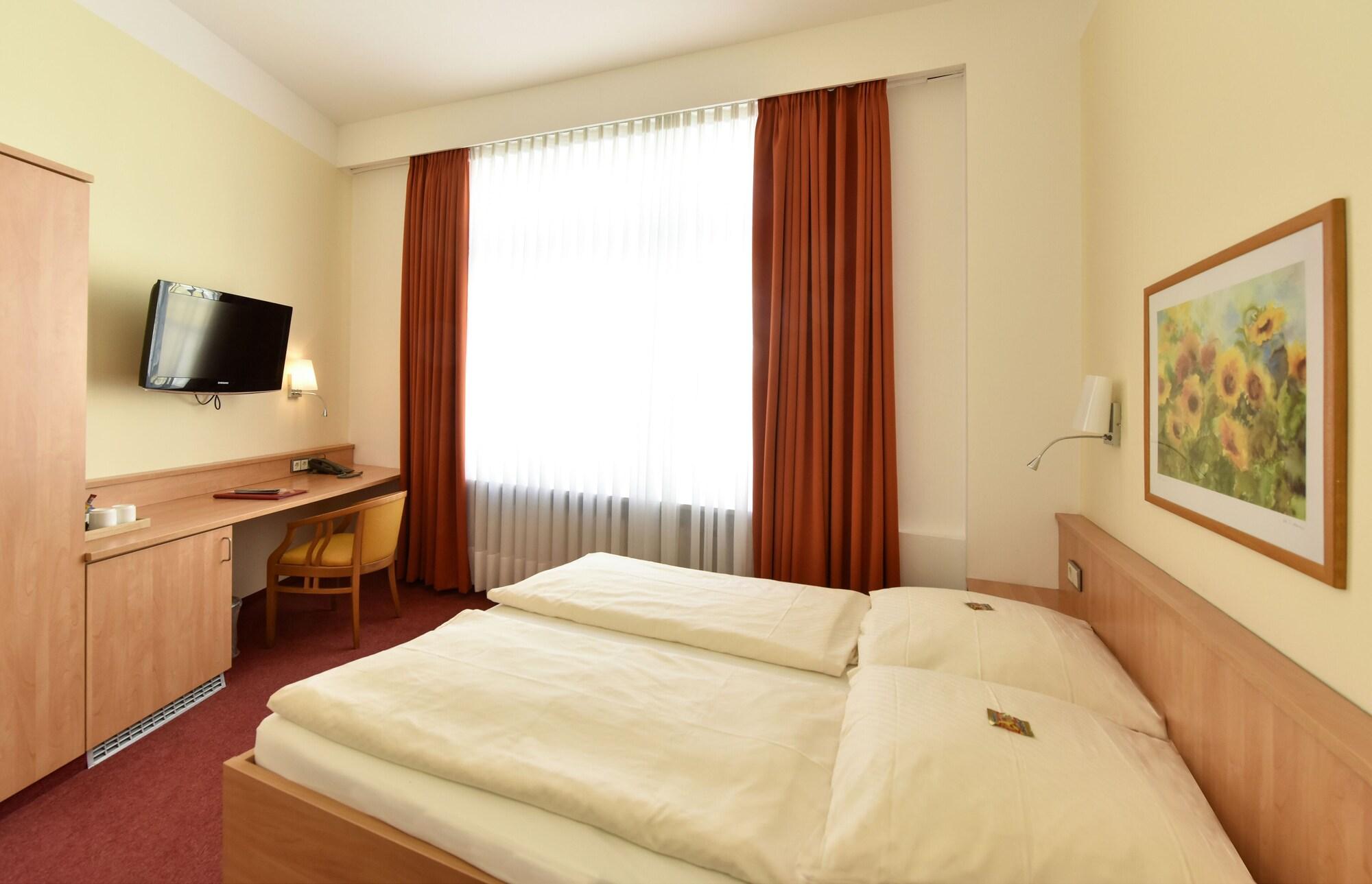 Hotel Adria Munich