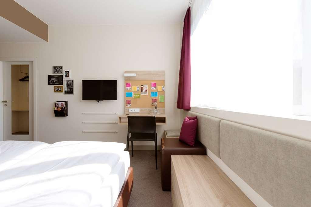 Vienna House Easy By Wyndham Hotel 4*