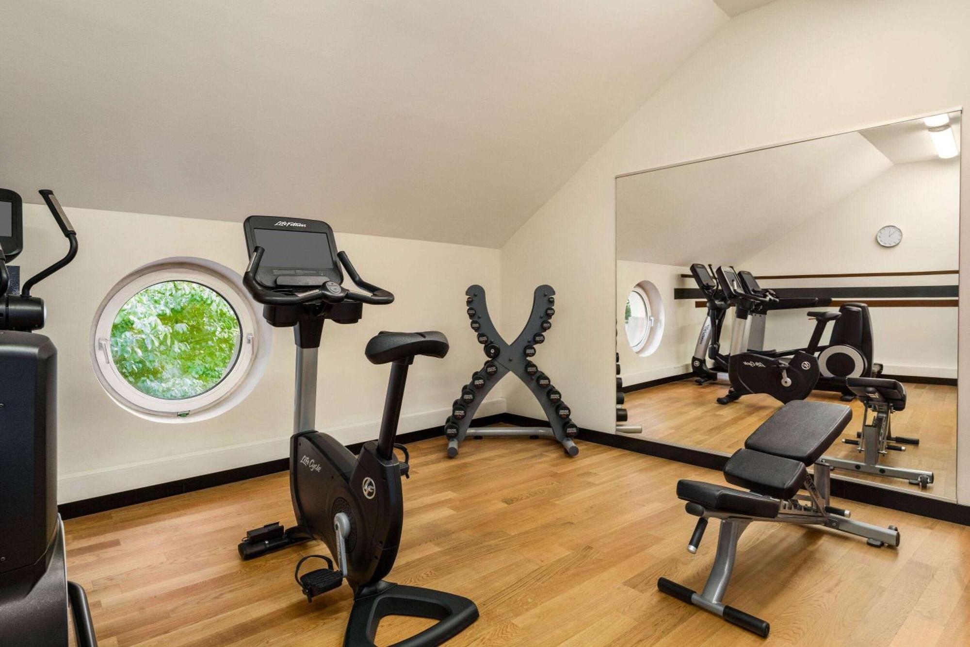 Vienna House Easy By Wyndham Hotel 4*