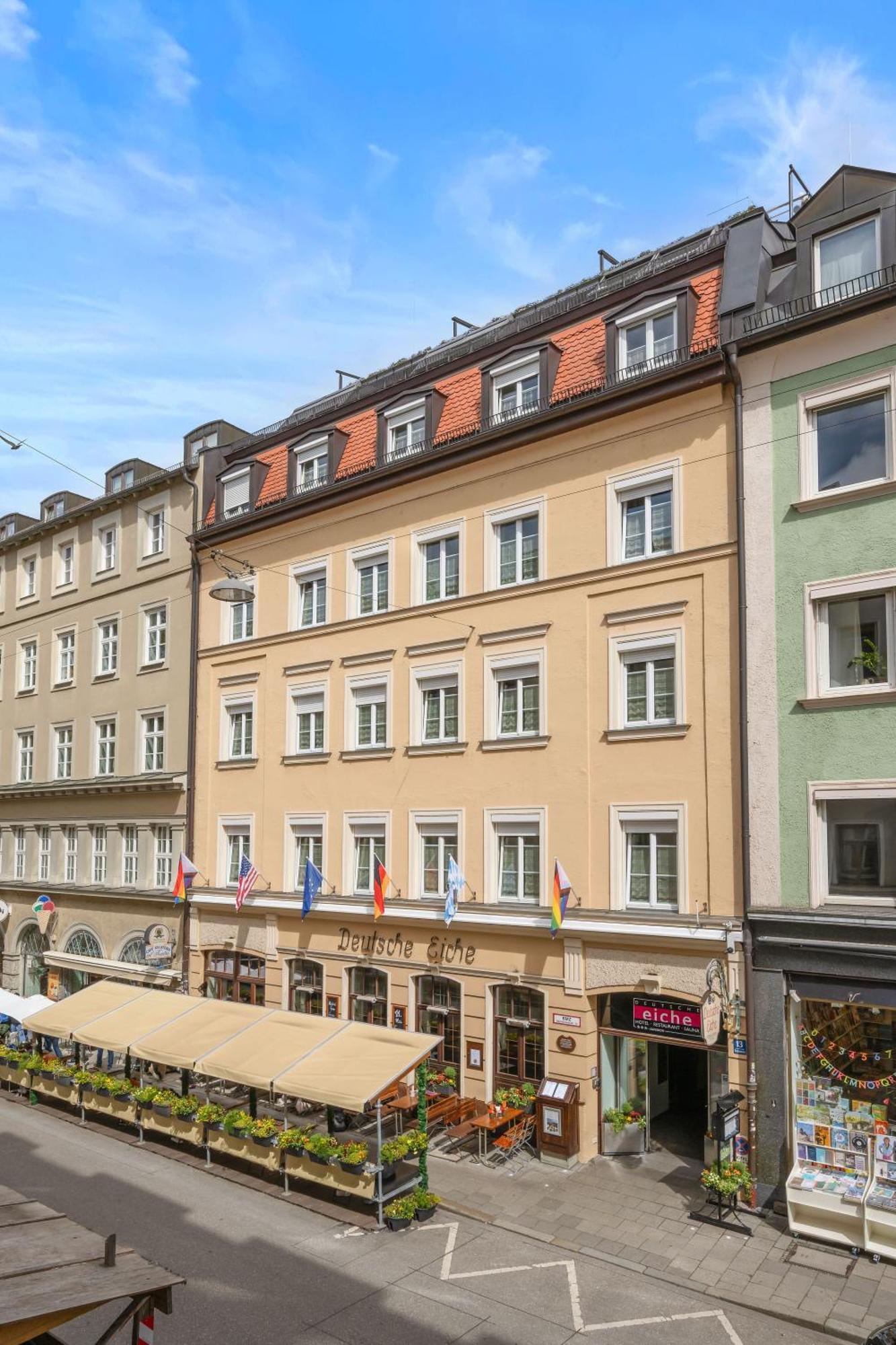 Hotel Deutsche Eiche 3*