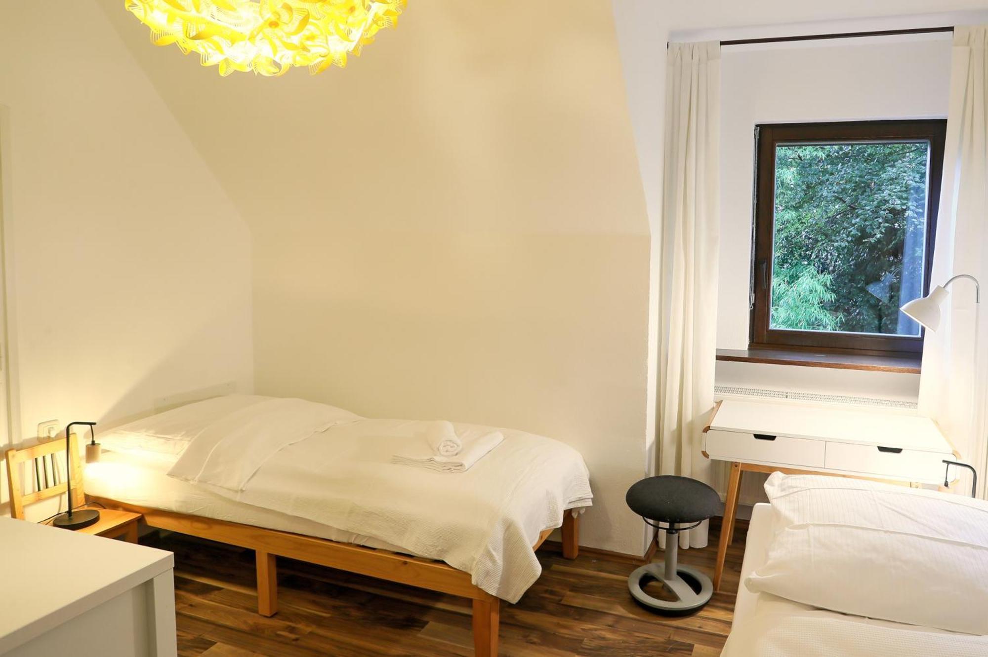 Apartamento 10 Min Subway U-bahn To Marienplatz 130 M2 - 4br - 2bath