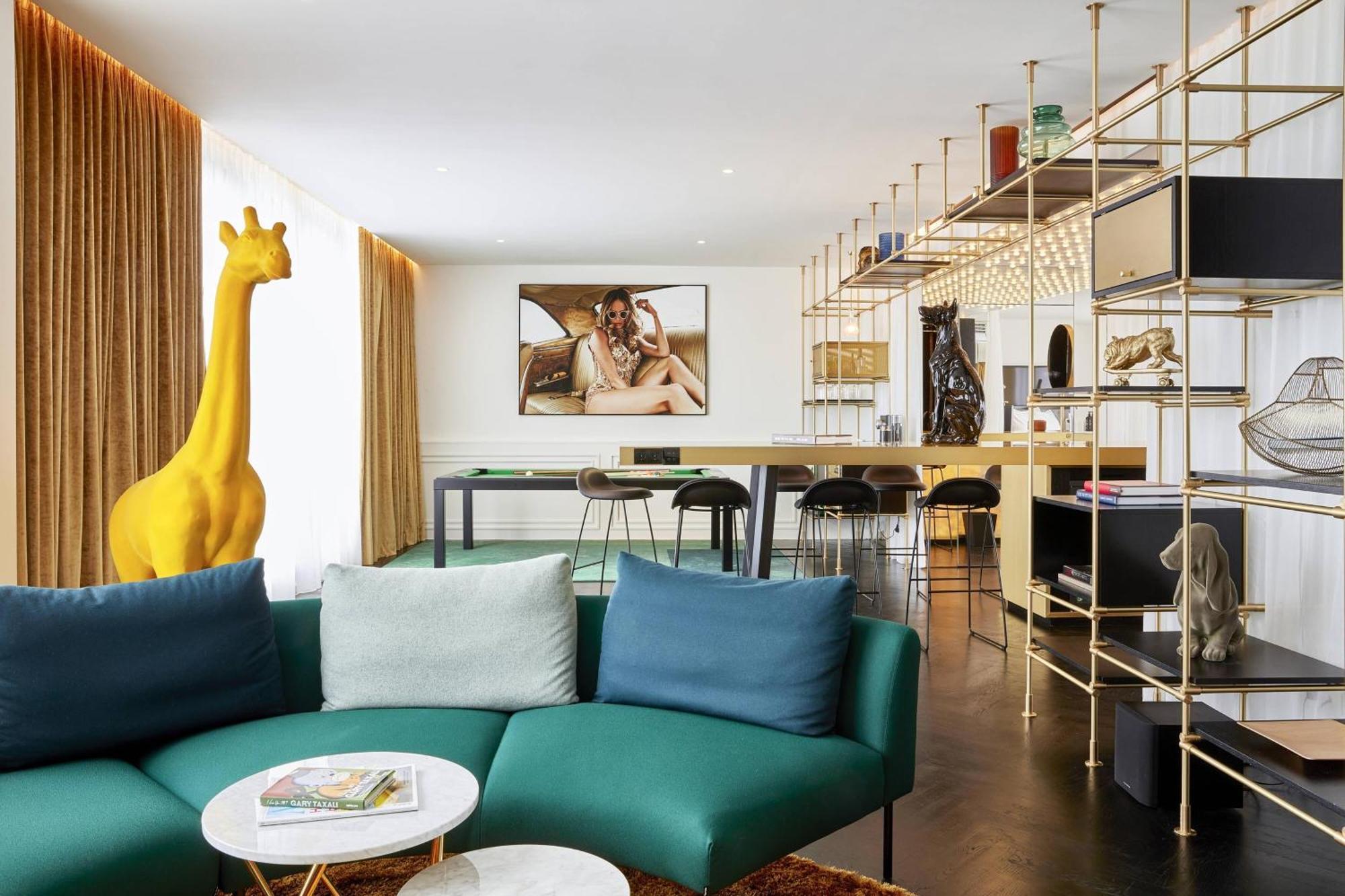 Roomers Munich, Autograph Collection Hotel 5*