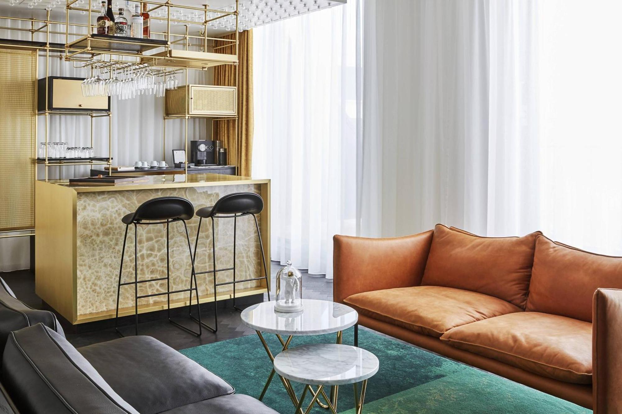 Hotel Roomers Munich, Autograph Collection 5*