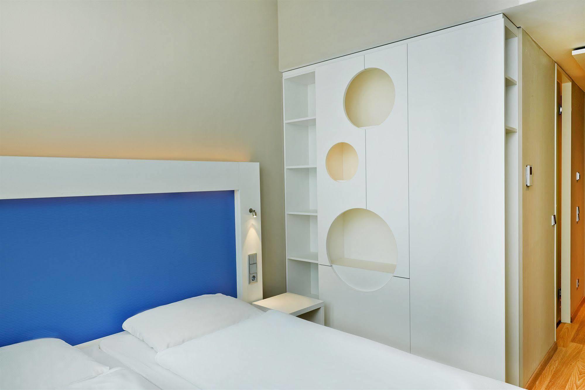 Hotel H2 Messe 3*