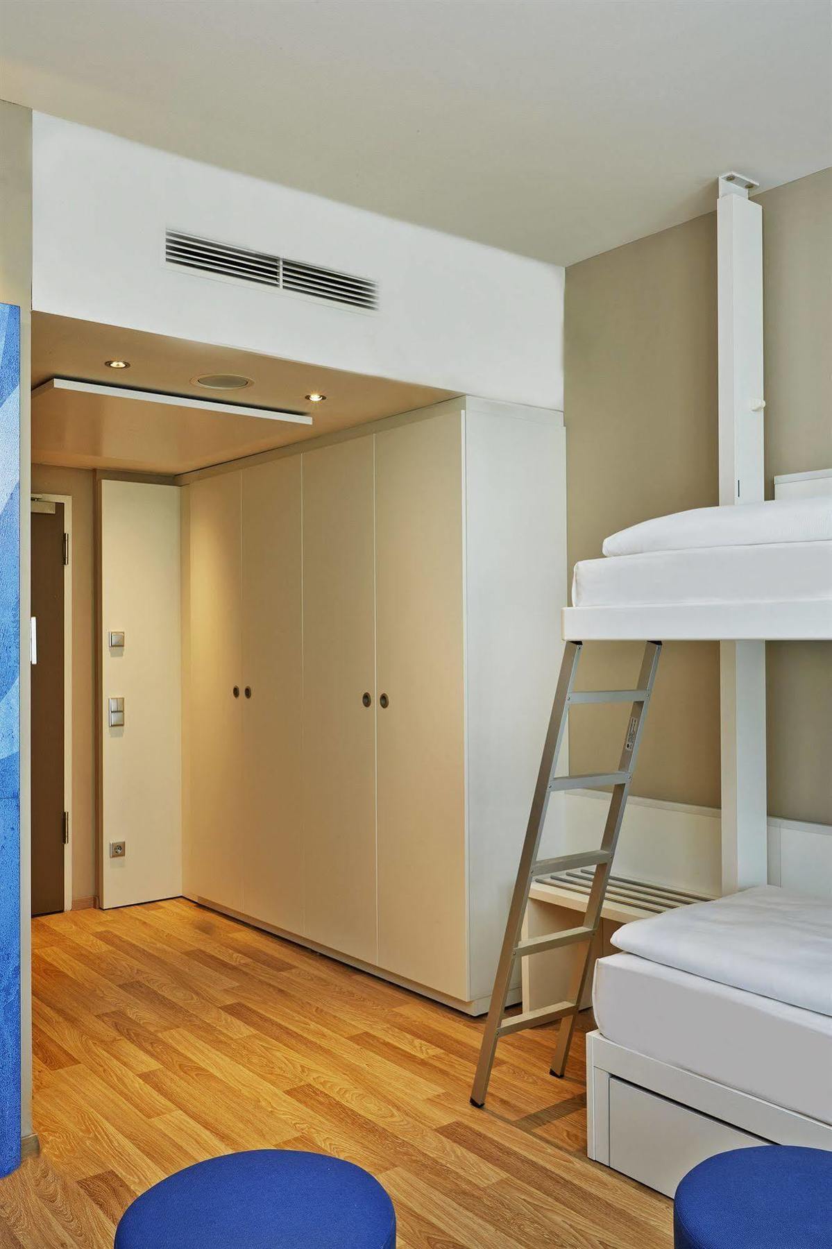 Hotel H2 Messe 3*