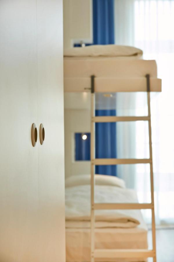 H2 Messe Hotel 3*