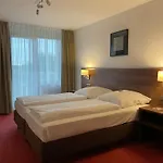 Hotel Gaestehaus Forum Am Westkreuz