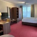 Hotel Gaestehaus Forum Am Westkreuz