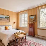 Cozy Apartment