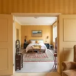Cozy Apartment