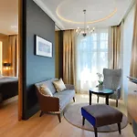 Hotel Torbraeu