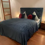 Rooftop Loft Flat For 4 Guests