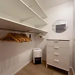 Modernes 1 Zimmer Apartment In Schwabing Naehe Allianz Arena Und Englischer Garten