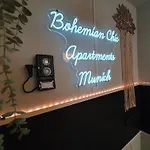 Bohemian Chic Selfie Suite - Munich Central Station