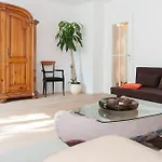 Glockenbach Apartment