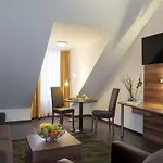 Batu Apart Hotel