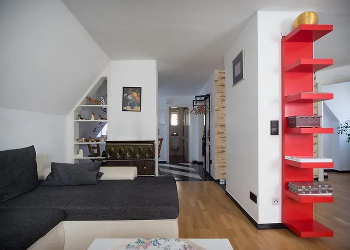 Schwabing Home