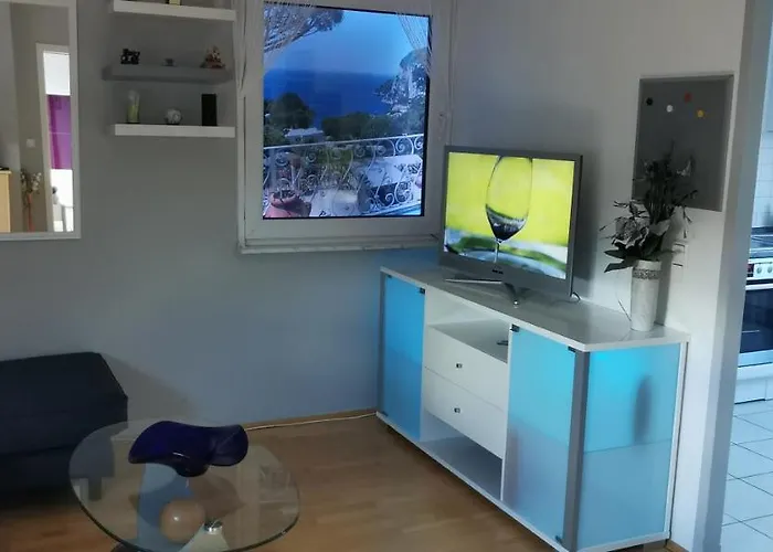 Muenchen Grosszuegige Wohnung Sehr Ruhig