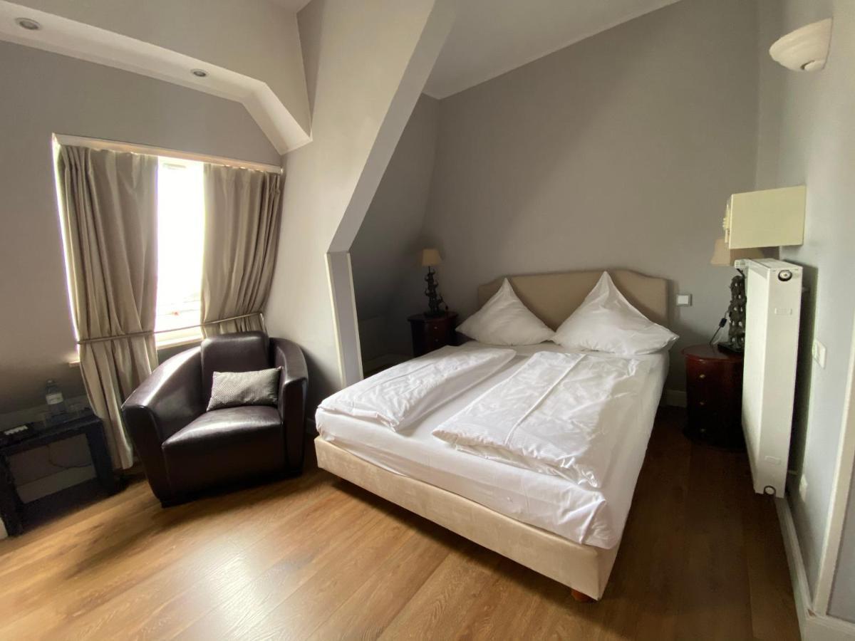 Nikolai Hotel 4*