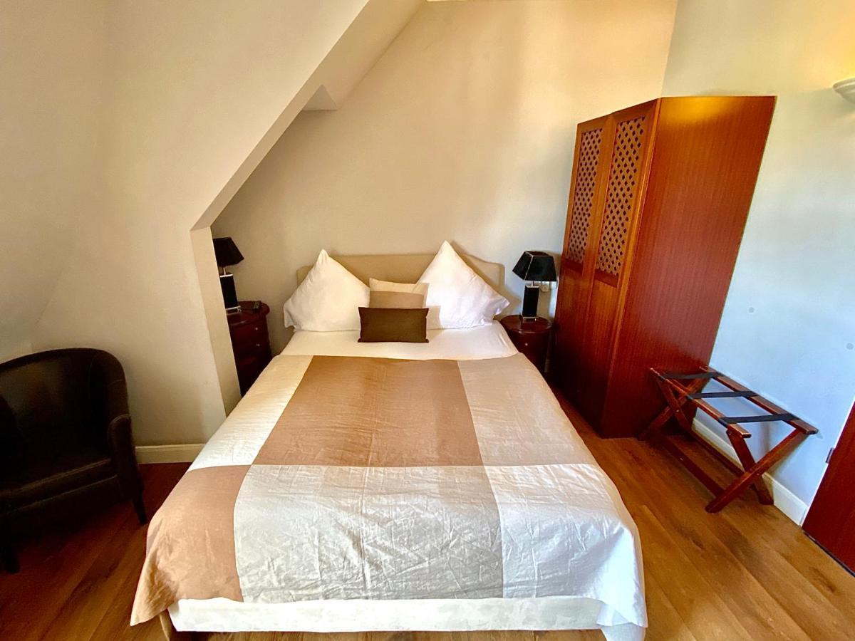 Nikolai 4* München