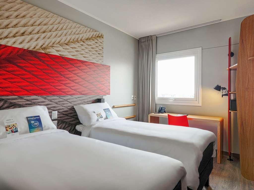 Ibis City West 3*