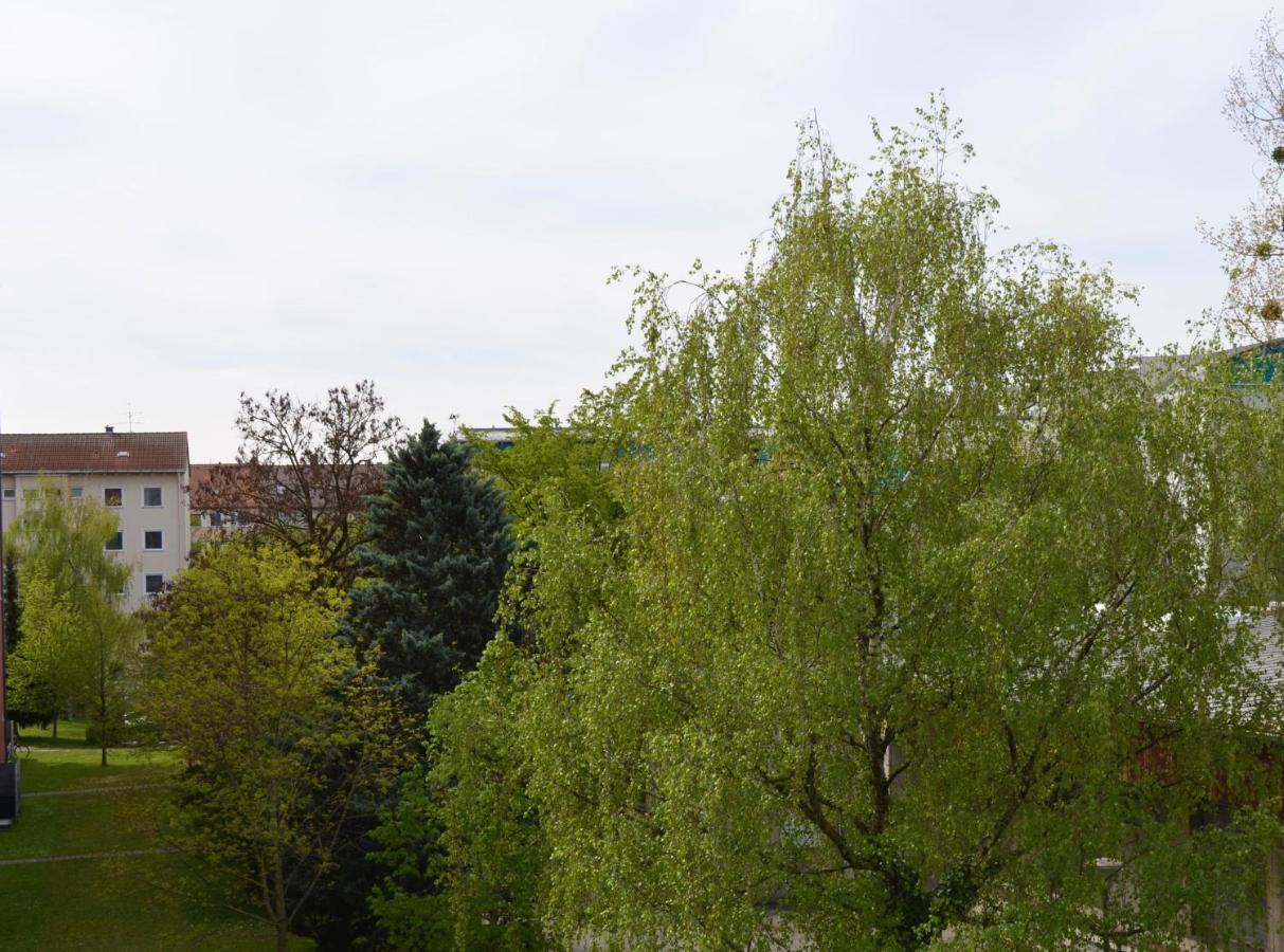 Park By Radisson Frankfurter Ring 3*