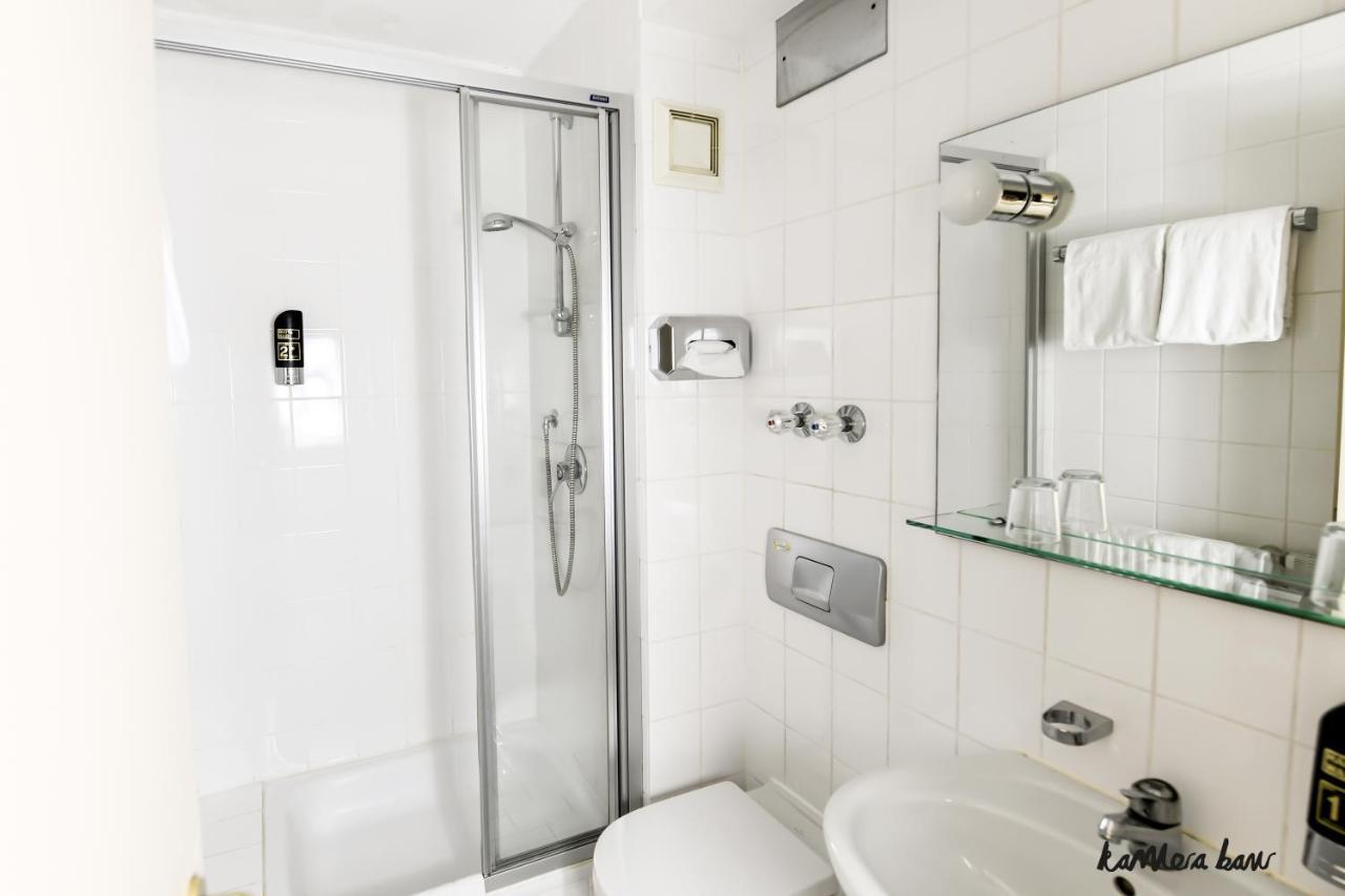 Blutenburg Hotel 3*