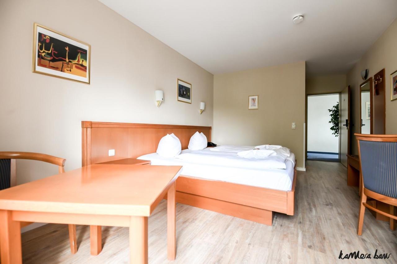Blutenburg Hotel 3*