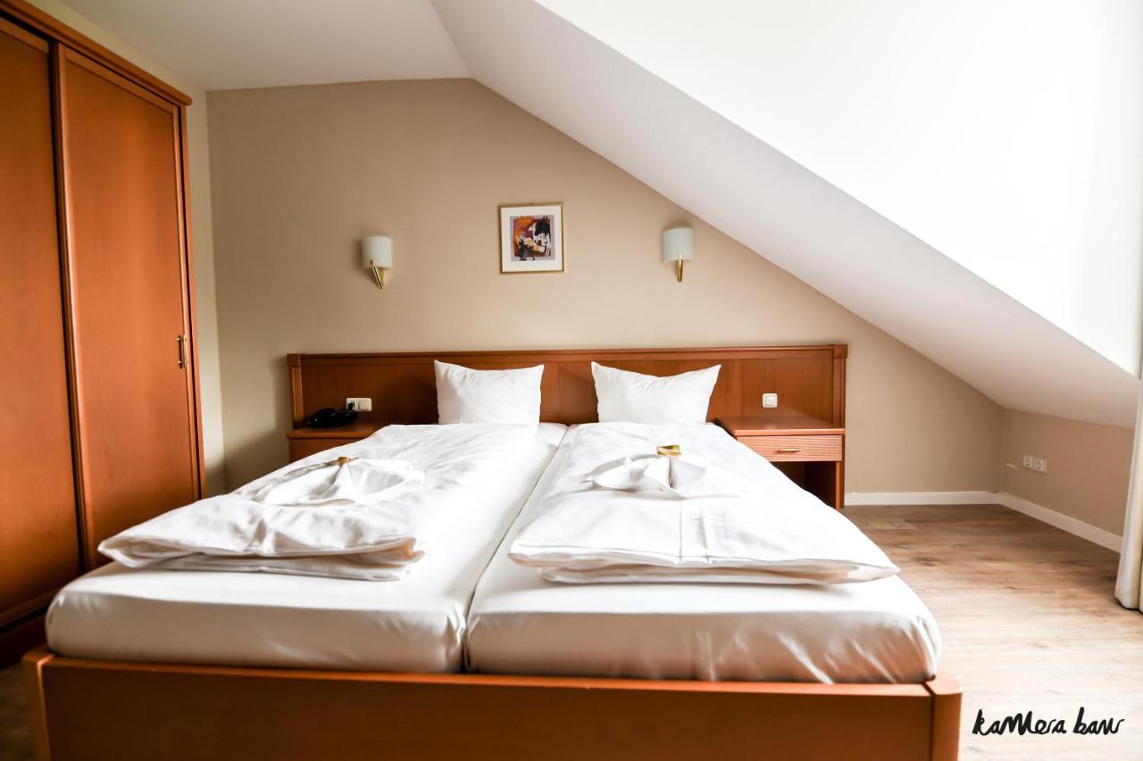 Blutenburg Hotel 3*