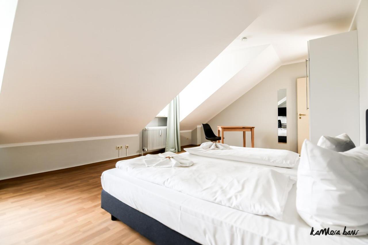 Hotel Blutenburg 3*