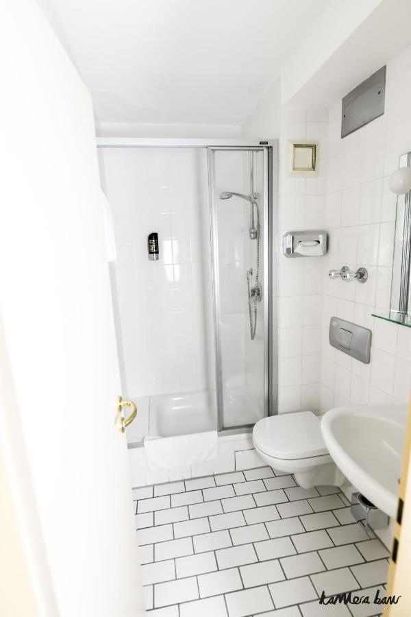 Hotel Blutenburg 3*