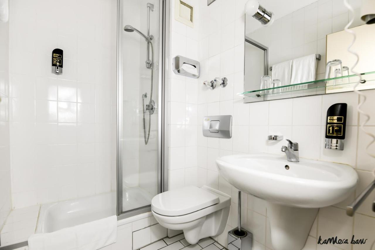 Blutenburg Hotel 3*