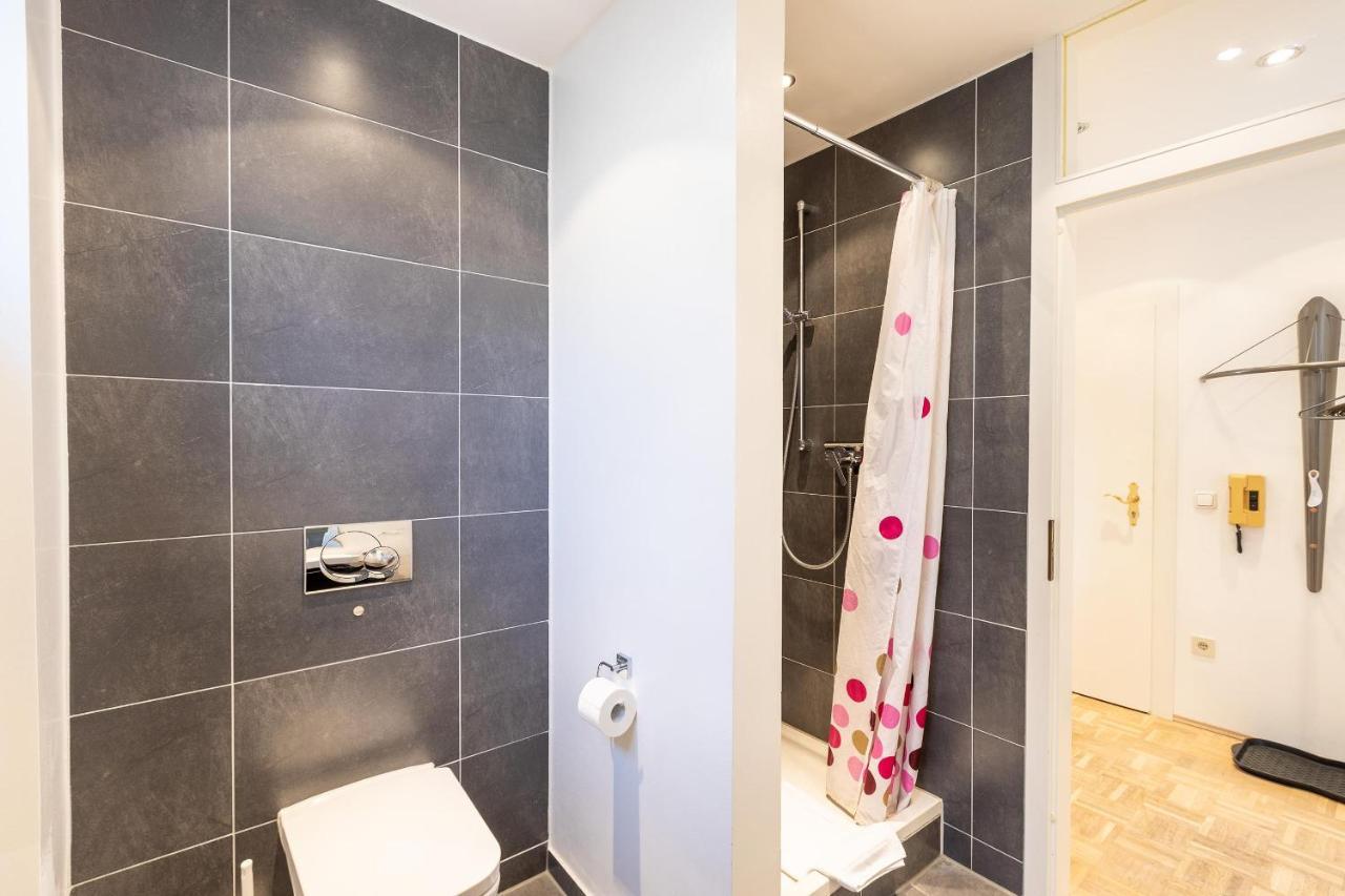 Guest house Serviced Messe