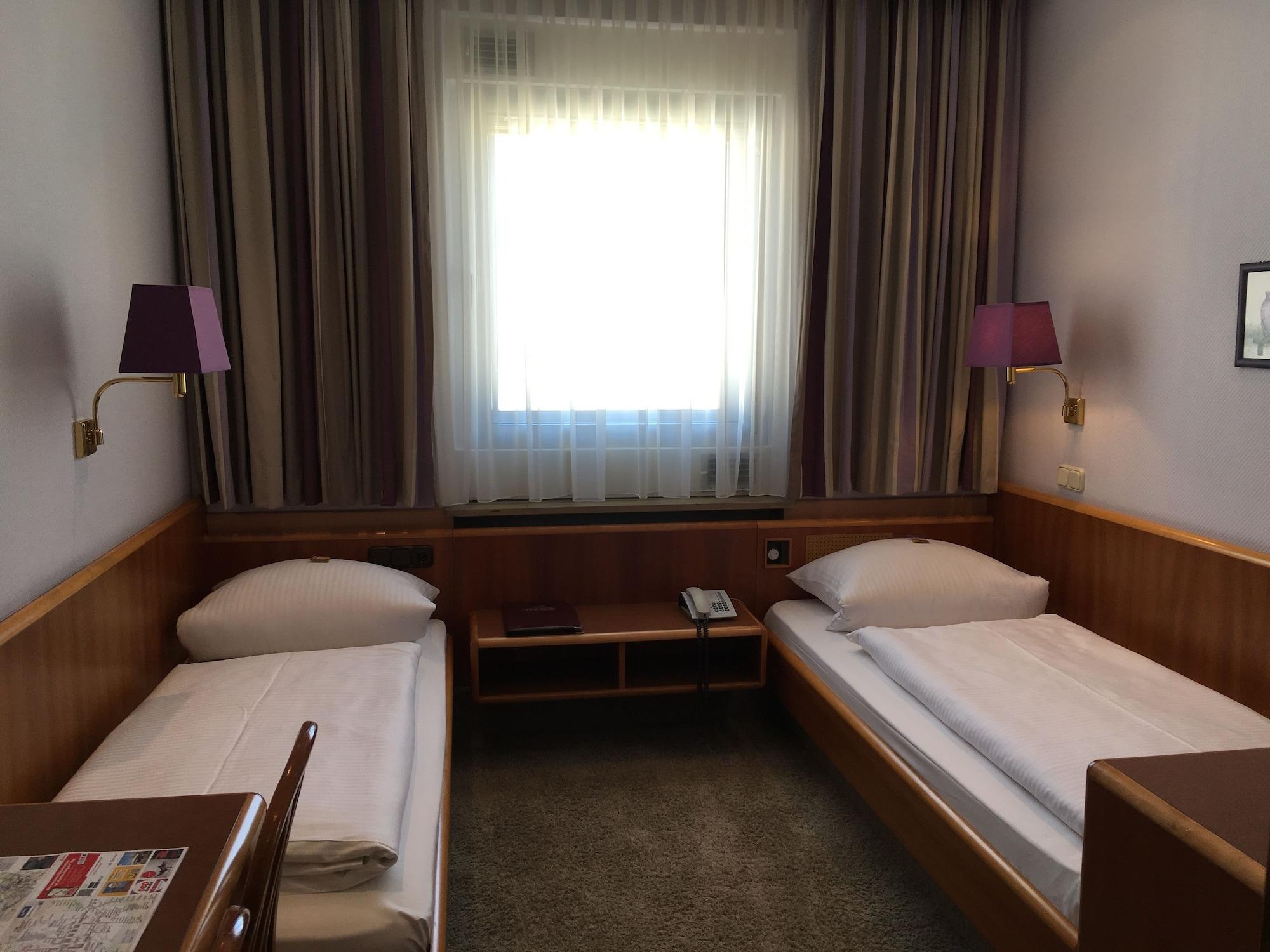 Hotel Hauser An Der Universitaet