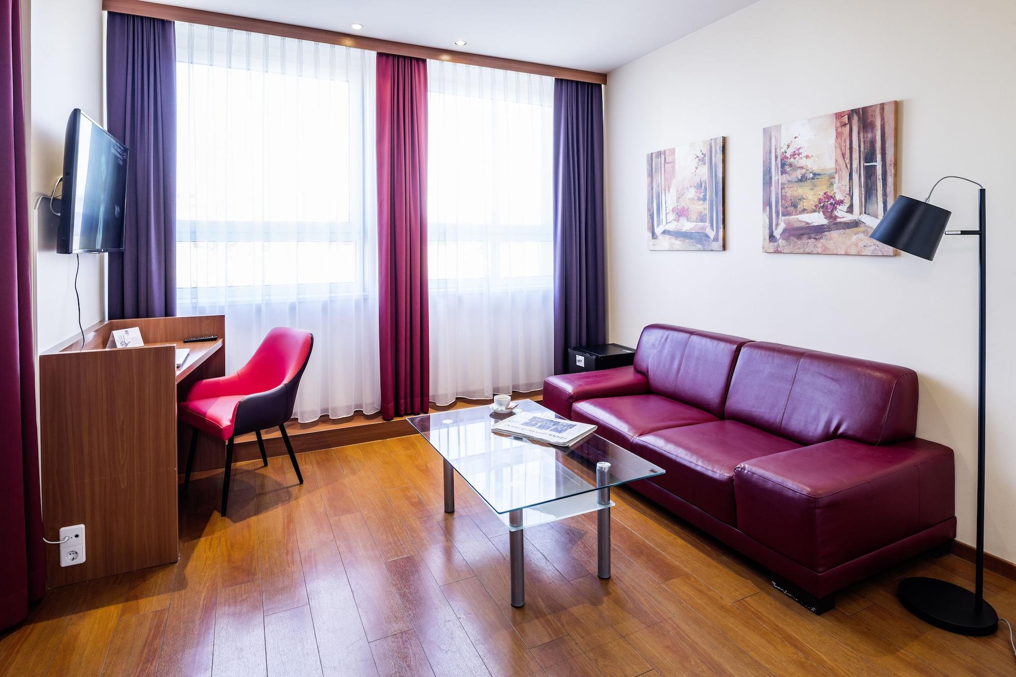 Star G Schwabing Hotel 3*