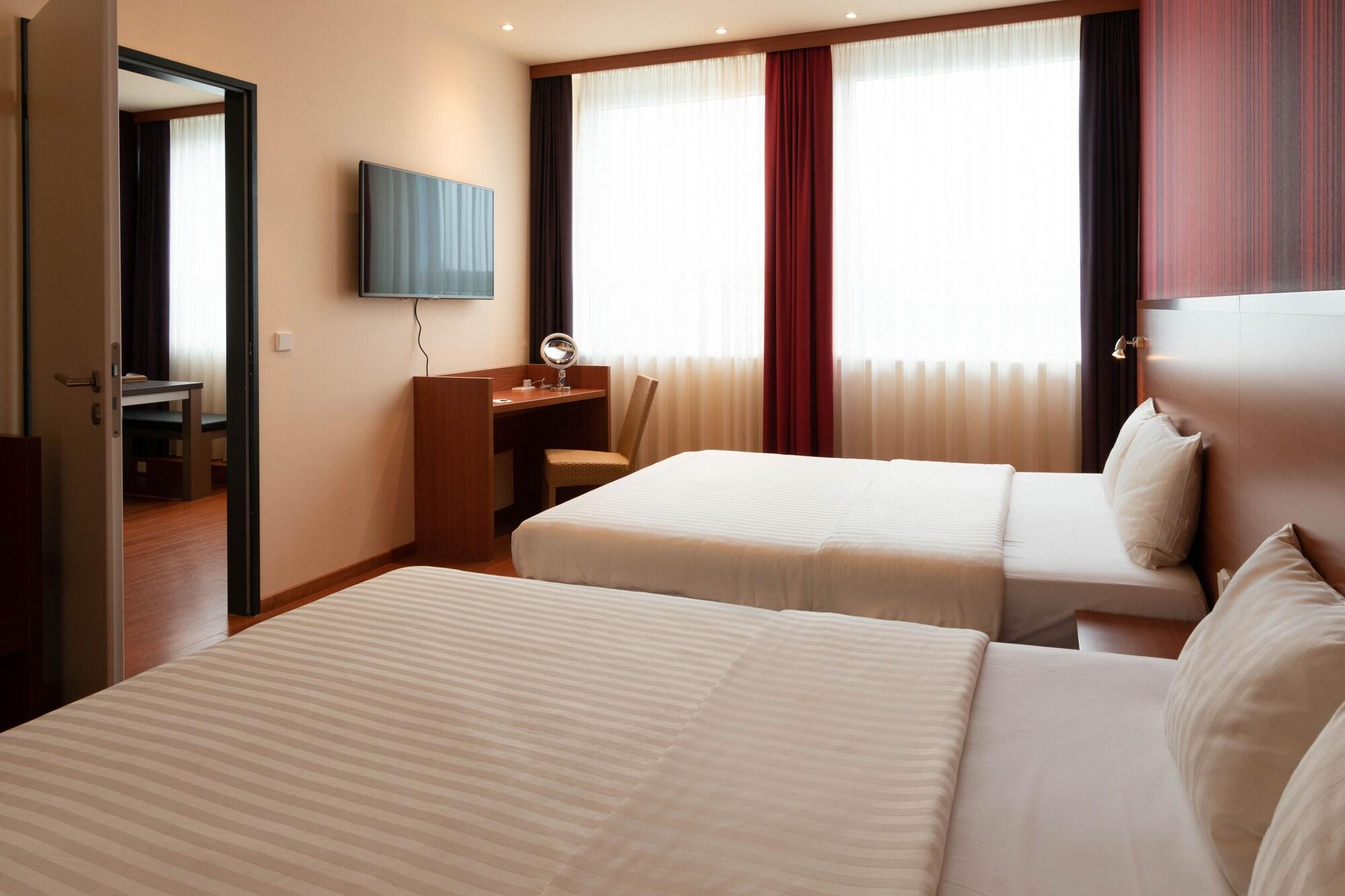 Star G Schwabing Hotel 3*