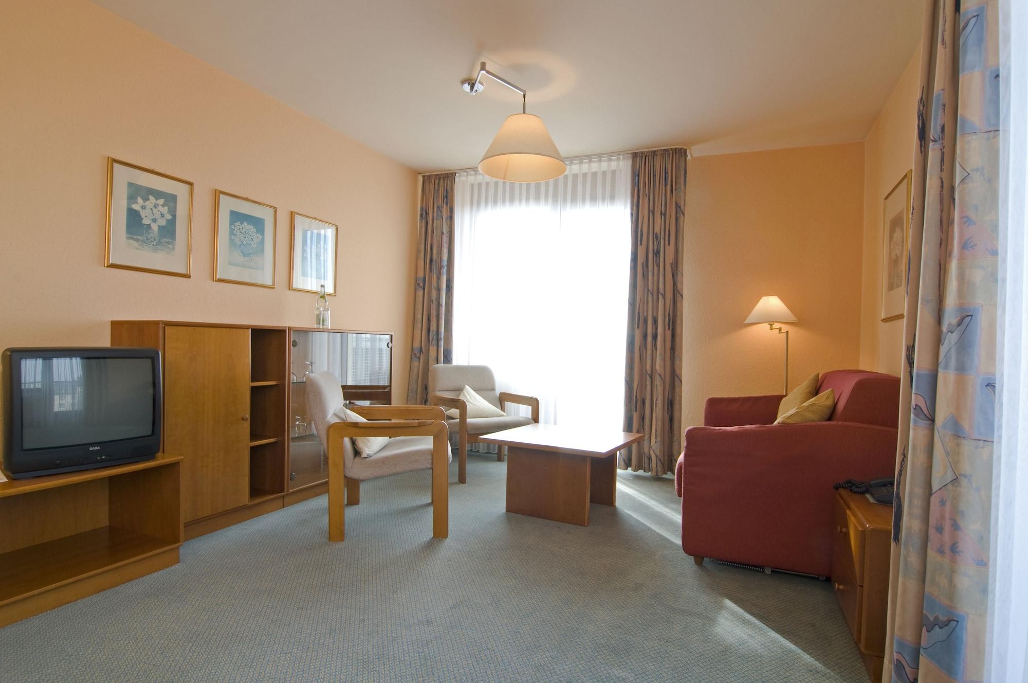 Gaestehaus Forum Am Westkreuz Aparthotel 3*