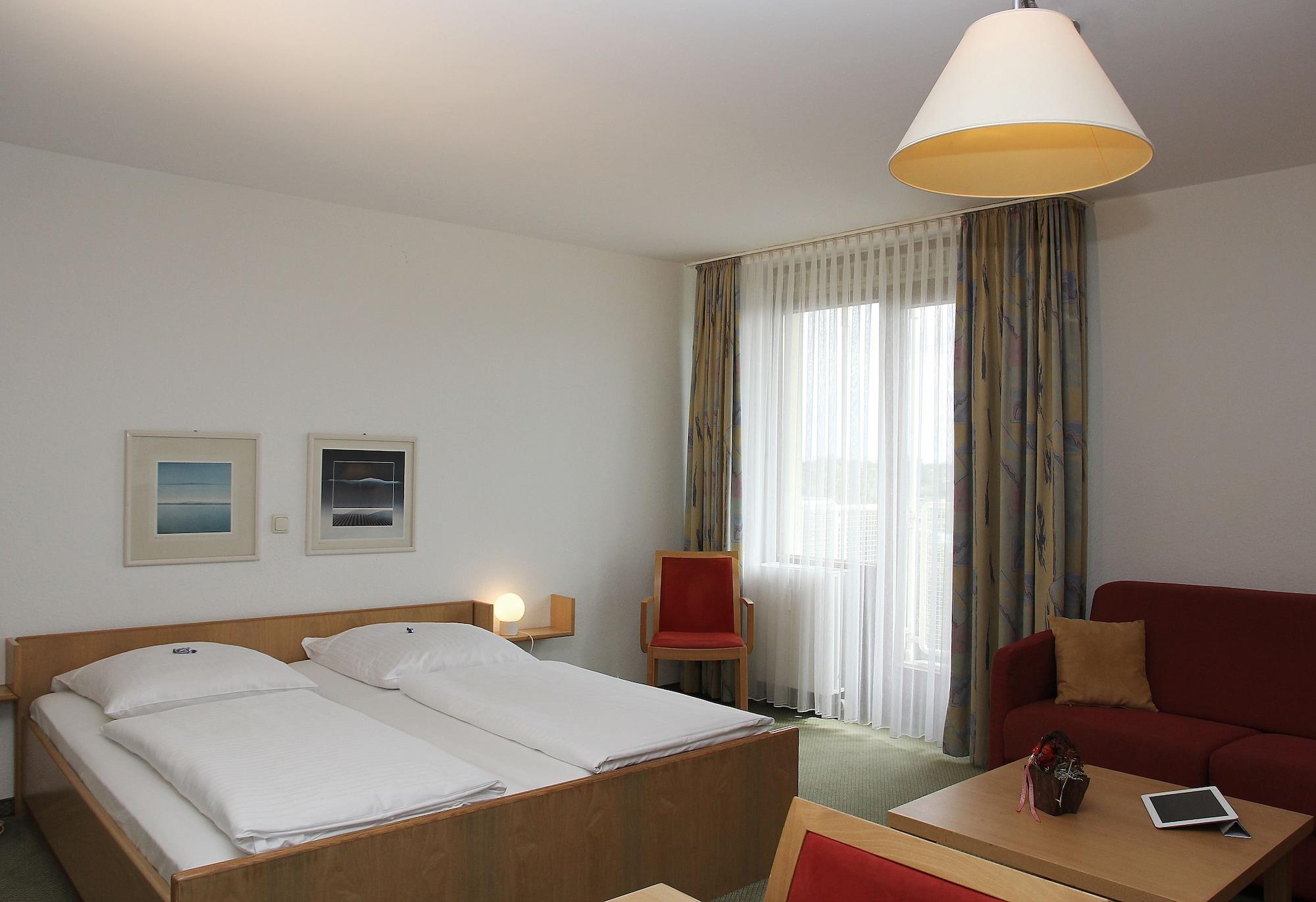 Aparthotel Gaestehaus Forum Am Westkreuz 3*