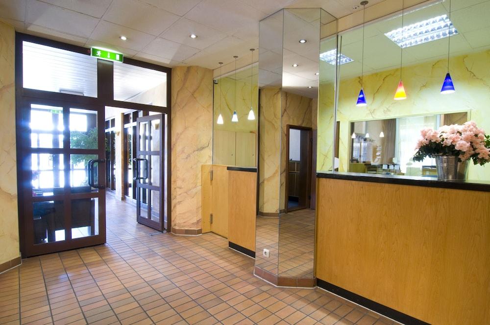 Aparthotel Gaestehaus Forum Am Westkreuz Munich