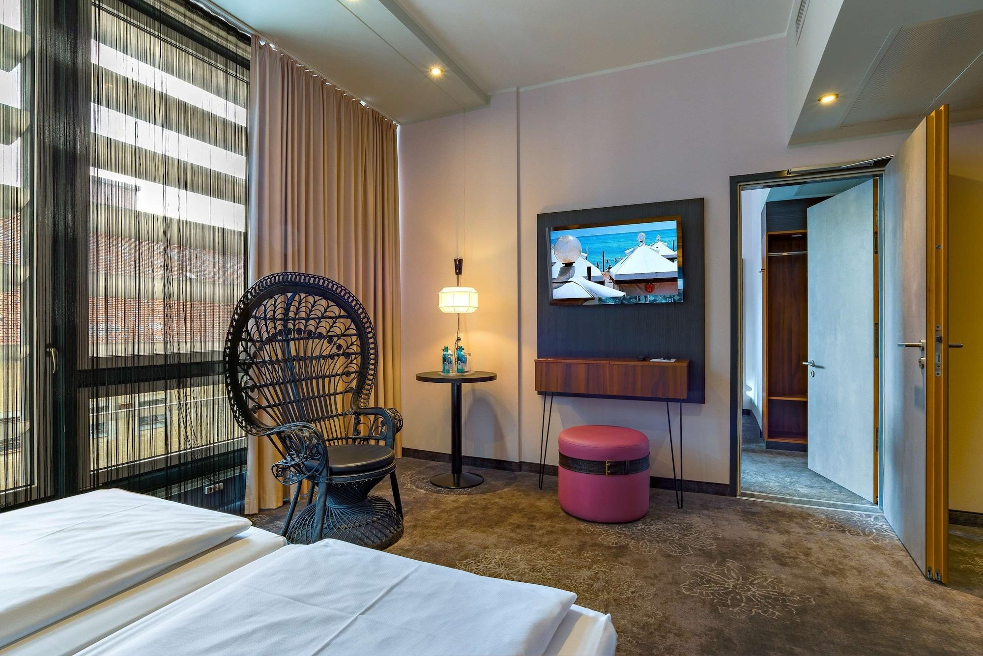 Hotel Elaya 4*