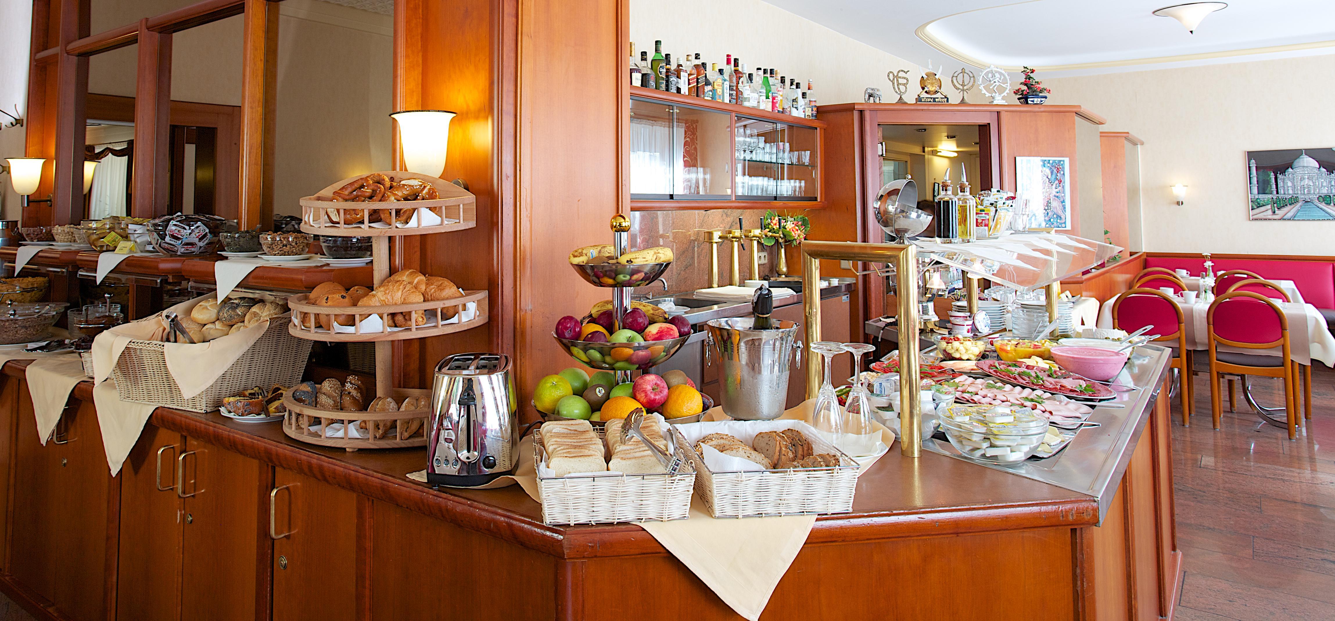 Carmen Hotel München