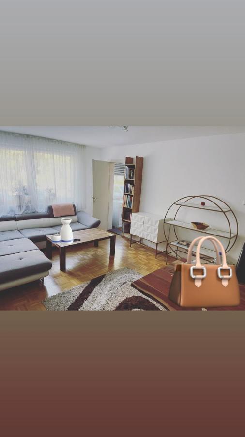 Schwabing Stadion Apartment: Central Comfort