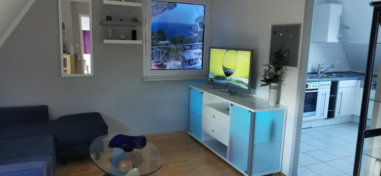 Grosszuegige Sehr Ruhig *