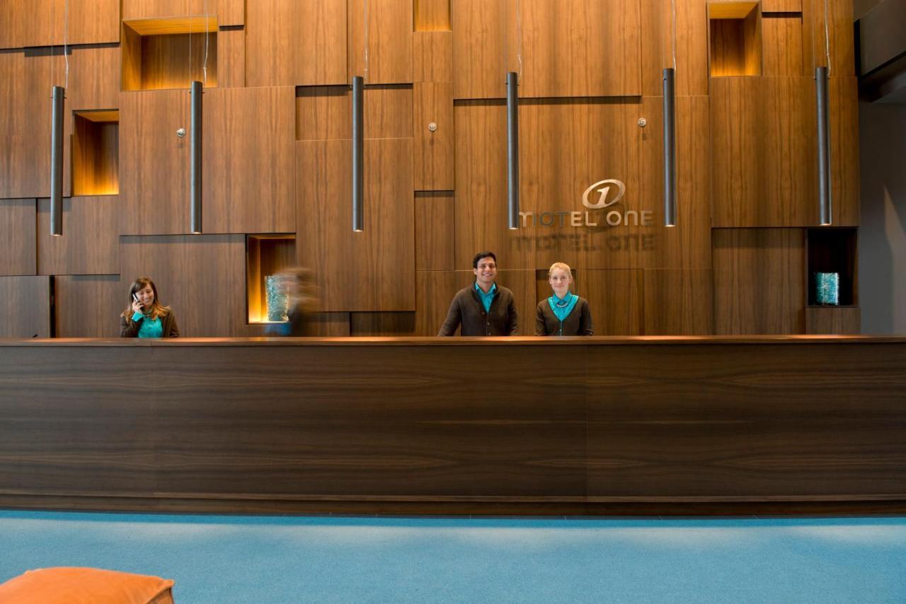 Motel One Muenchen-Campus Hotel