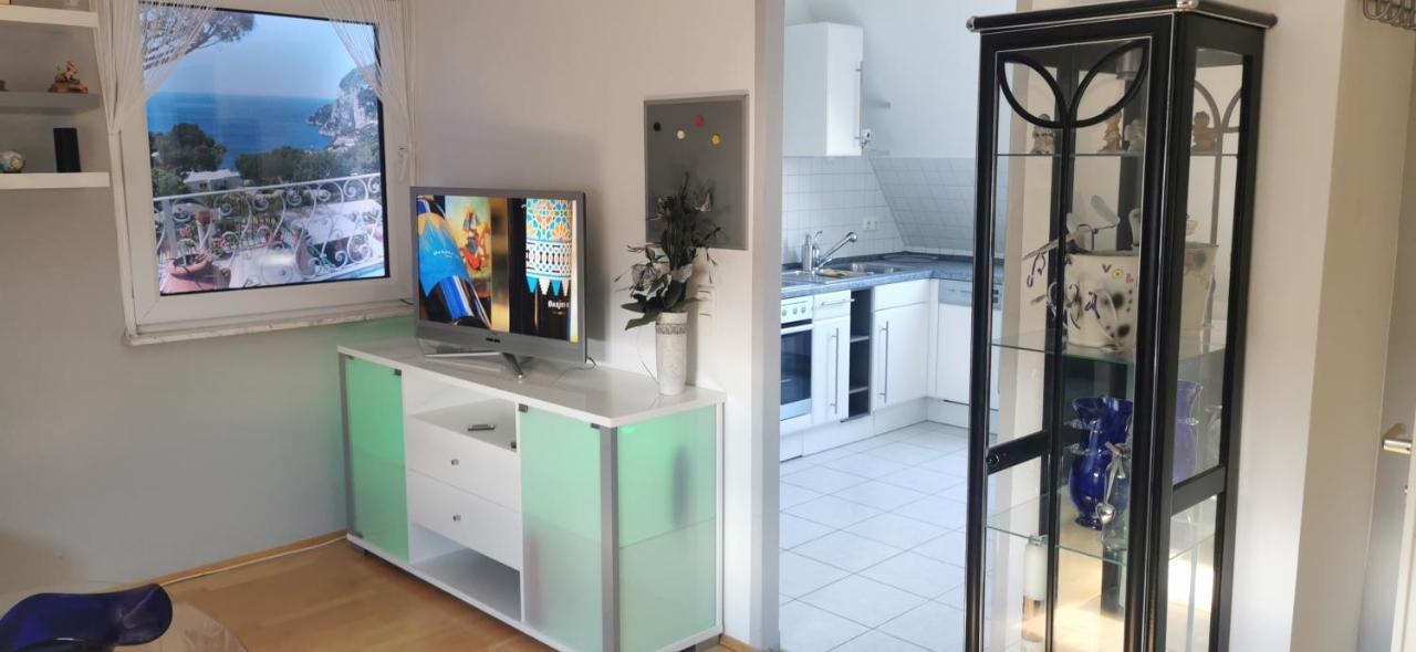 Grosszuegige Sehr Ruhig Apartment