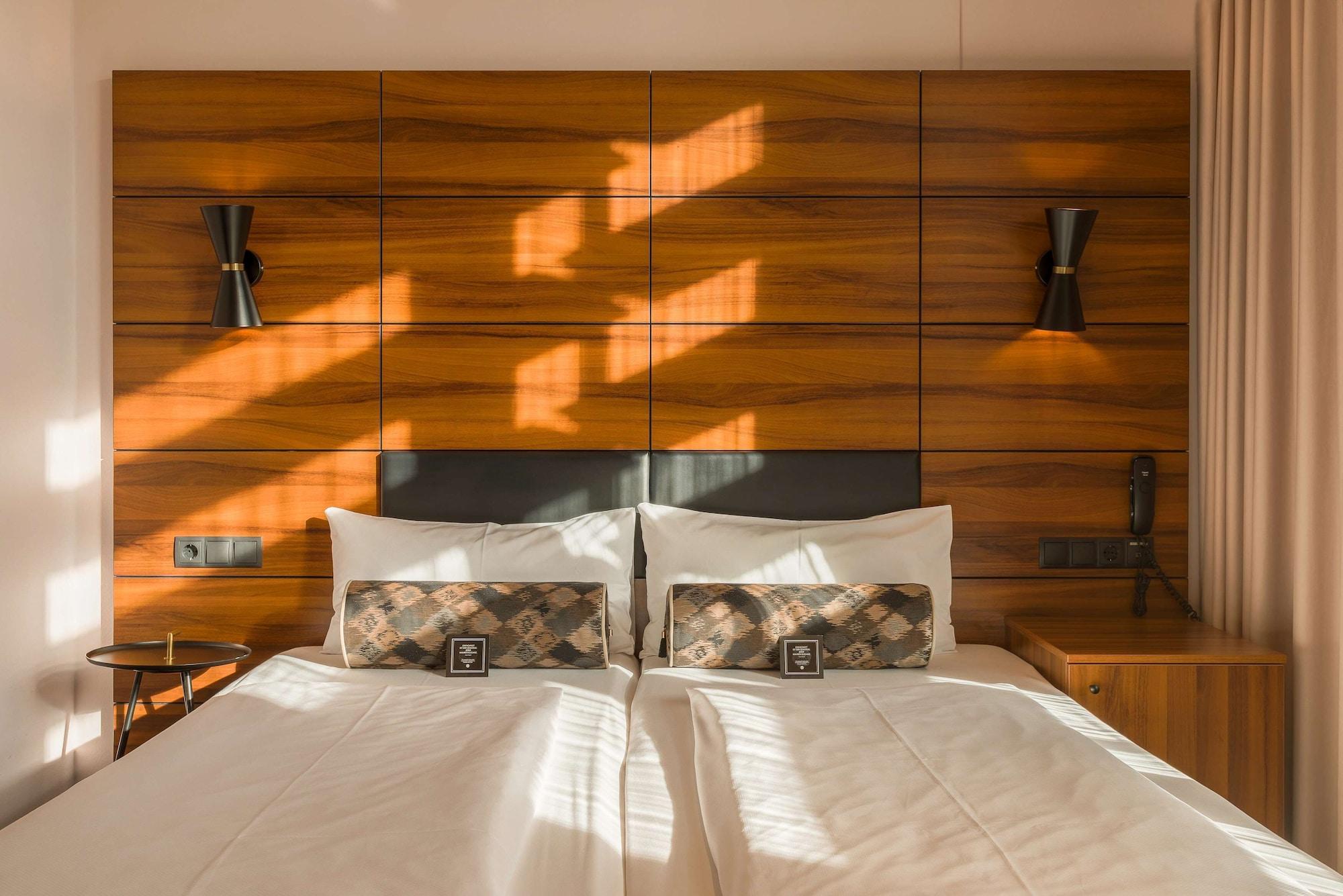 Hotel Elaya 4*