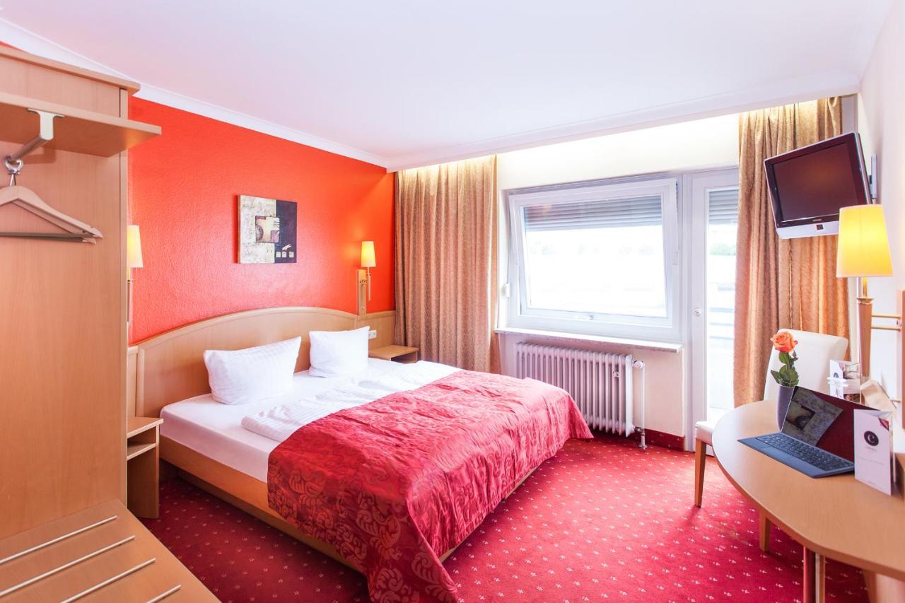 Centro Mondial City, Trademark Collection By Wyndham Hotel 3*
