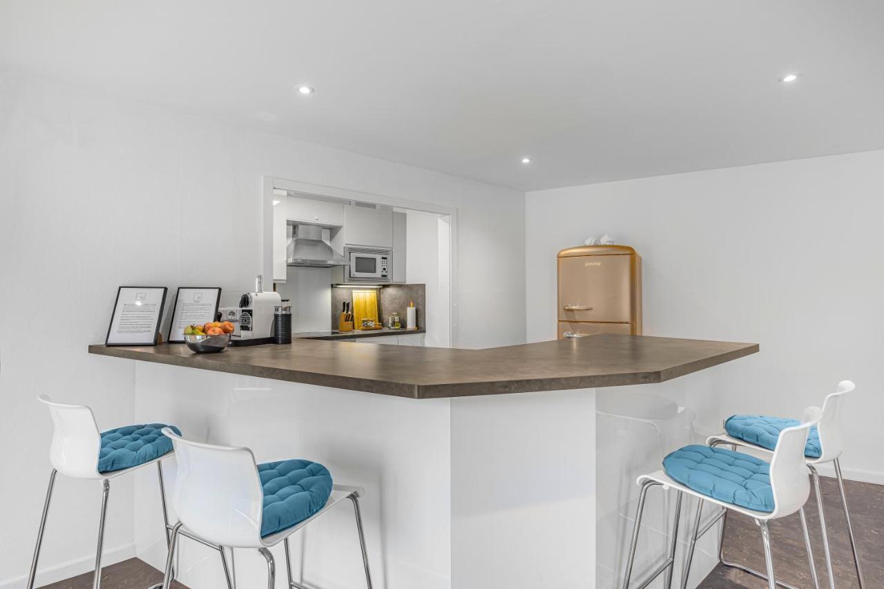 Prime - Fuer 6 - Neu & Modern Apartment Munich